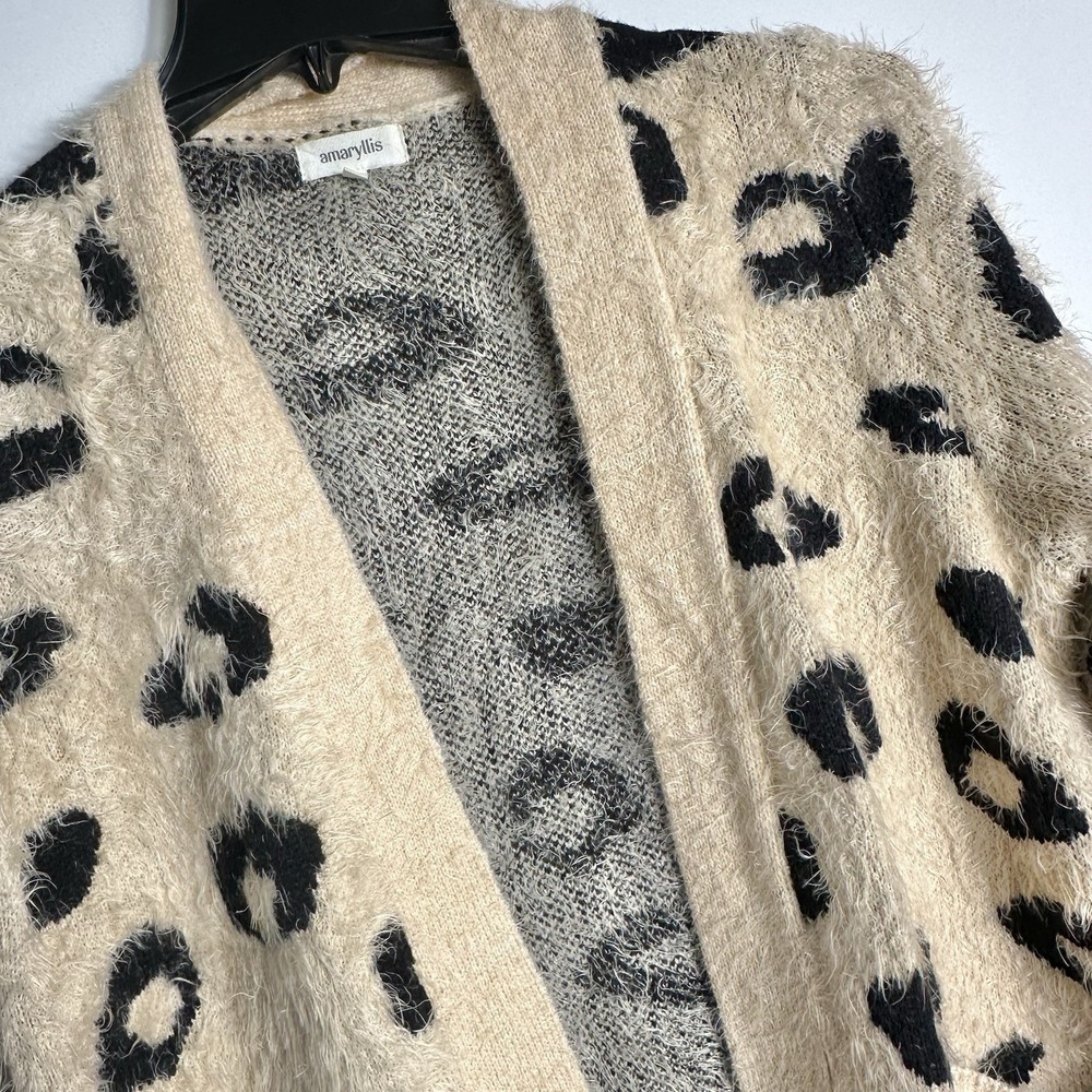 Amaryllis Womens S/M Fuzzy Leopard Print‎ Open Cardigan Sweater Soft Silky Feel